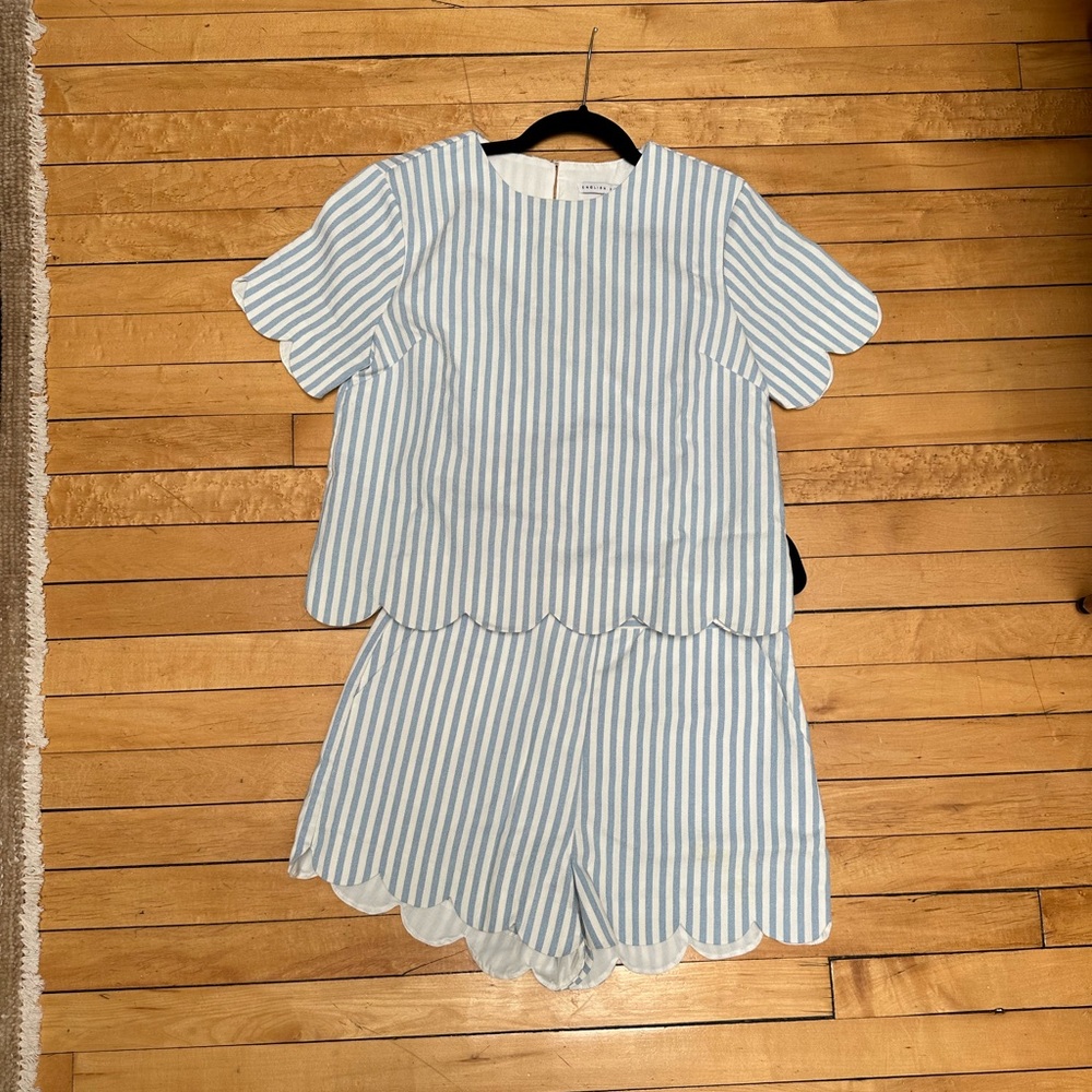 Scalloped seersucker set English Factory size L